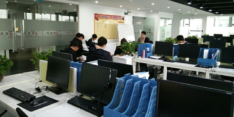 榮易商務信息咨詢 企業發展的專業導航者